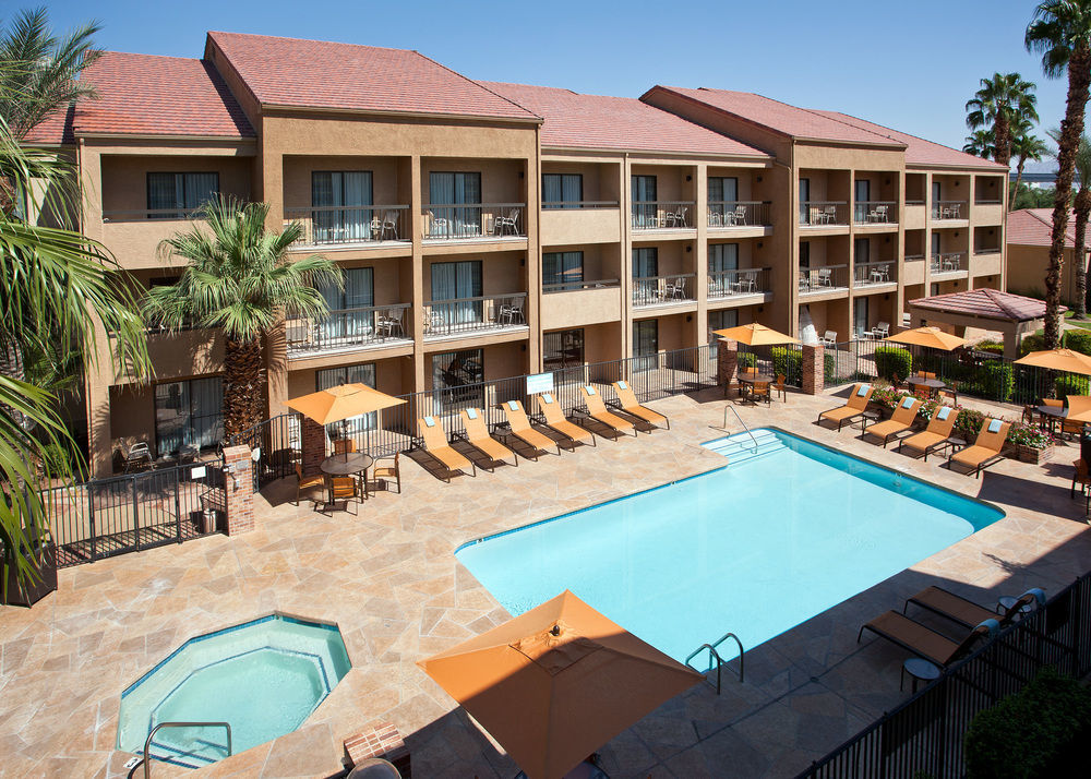 Courtyard By Marriott Las Vegas Convention Center Hotel Exterior foto